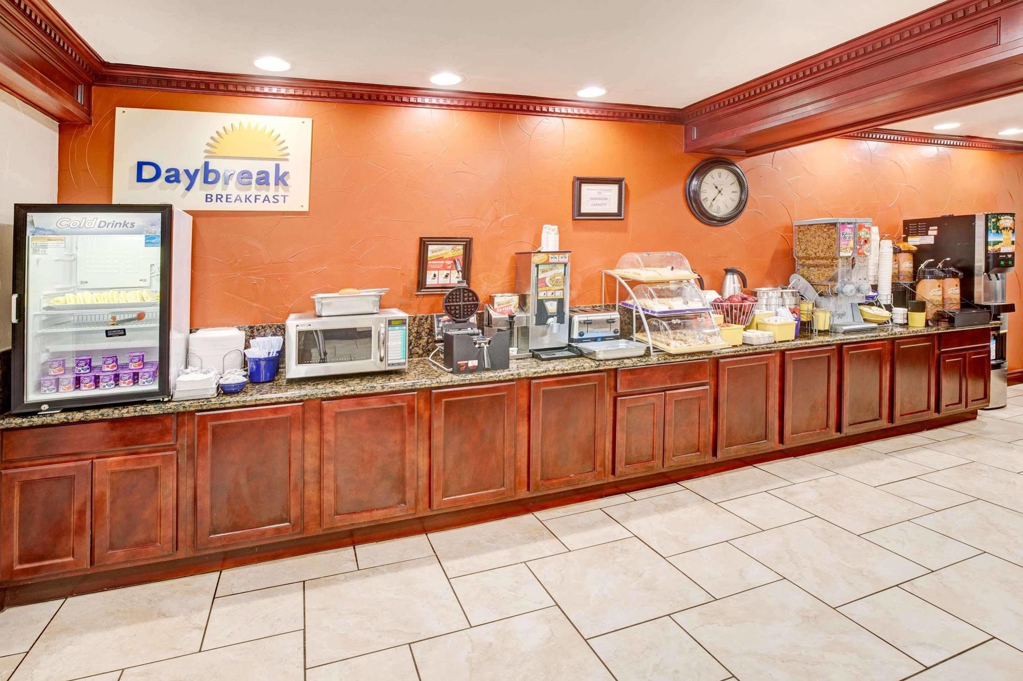 Days Inn By Wyndham Oklahoma City/Moore Zewnętrze zdjęcie